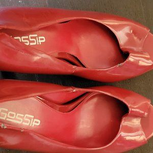 BUEATIFUL LEATHER RED SHOES (US 8)